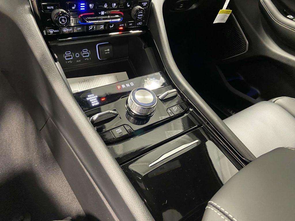 new 2025 Jeep Grand Cherokee L car, priced at $64,444