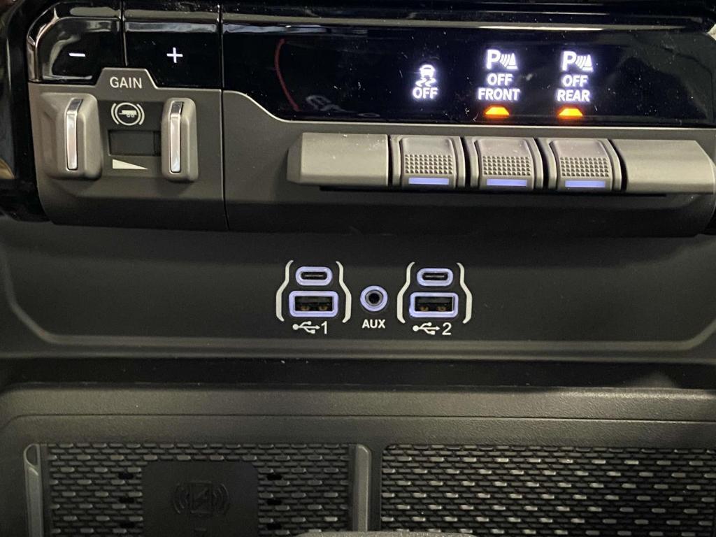 new 2025 Ram 1500 car, priced at $52,858