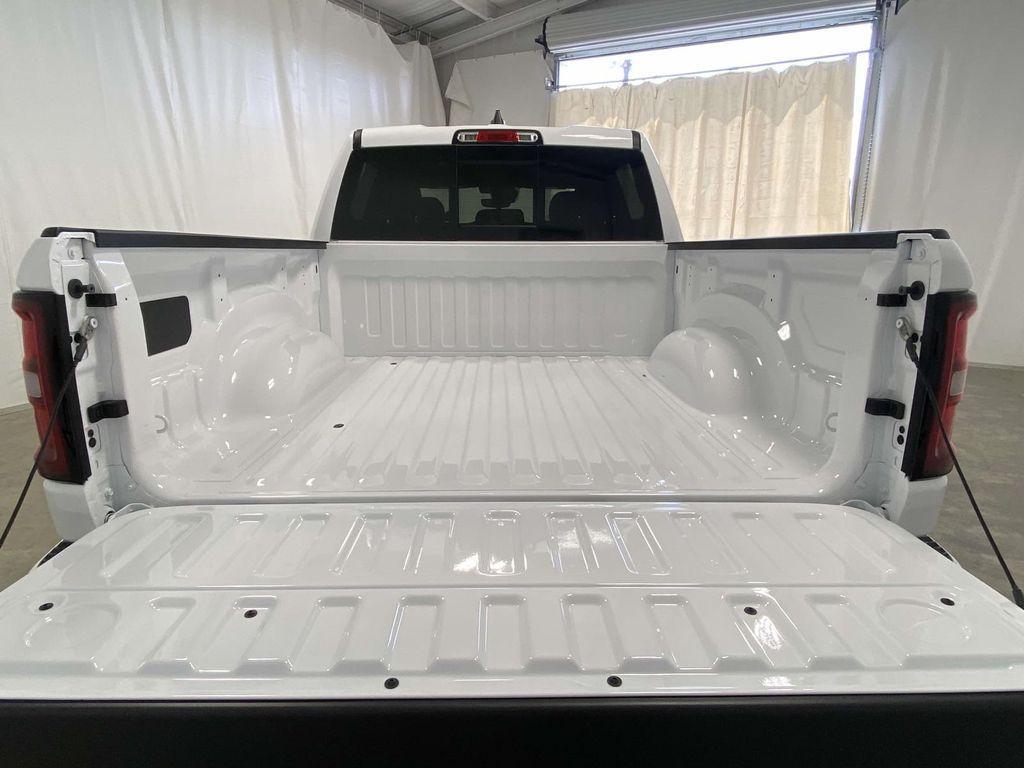 new 2025 Ram 1500 car, priced at $52,858