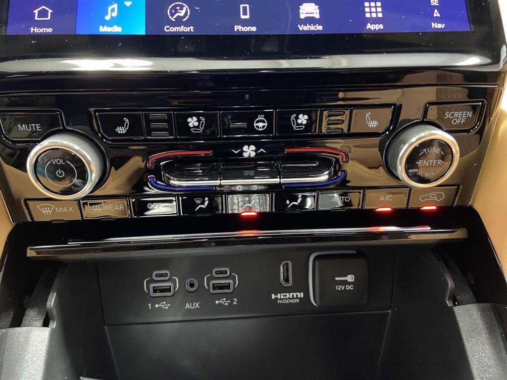 new 2025 Jeep Grand Cherokee L car, priced at $67,016