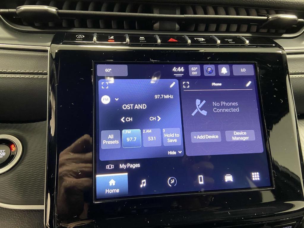 new 2025 Jeep Grand Cherokee car, priced at $37,214