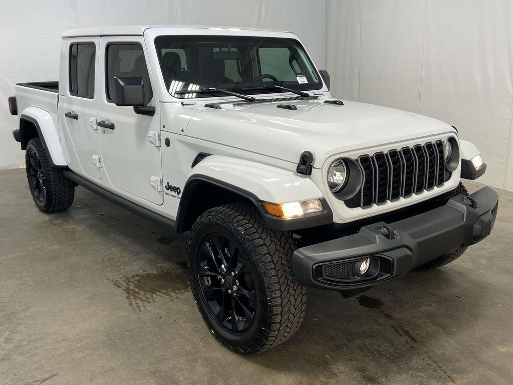 new 2025 Jeep Gladiator car, priced at $39,078
