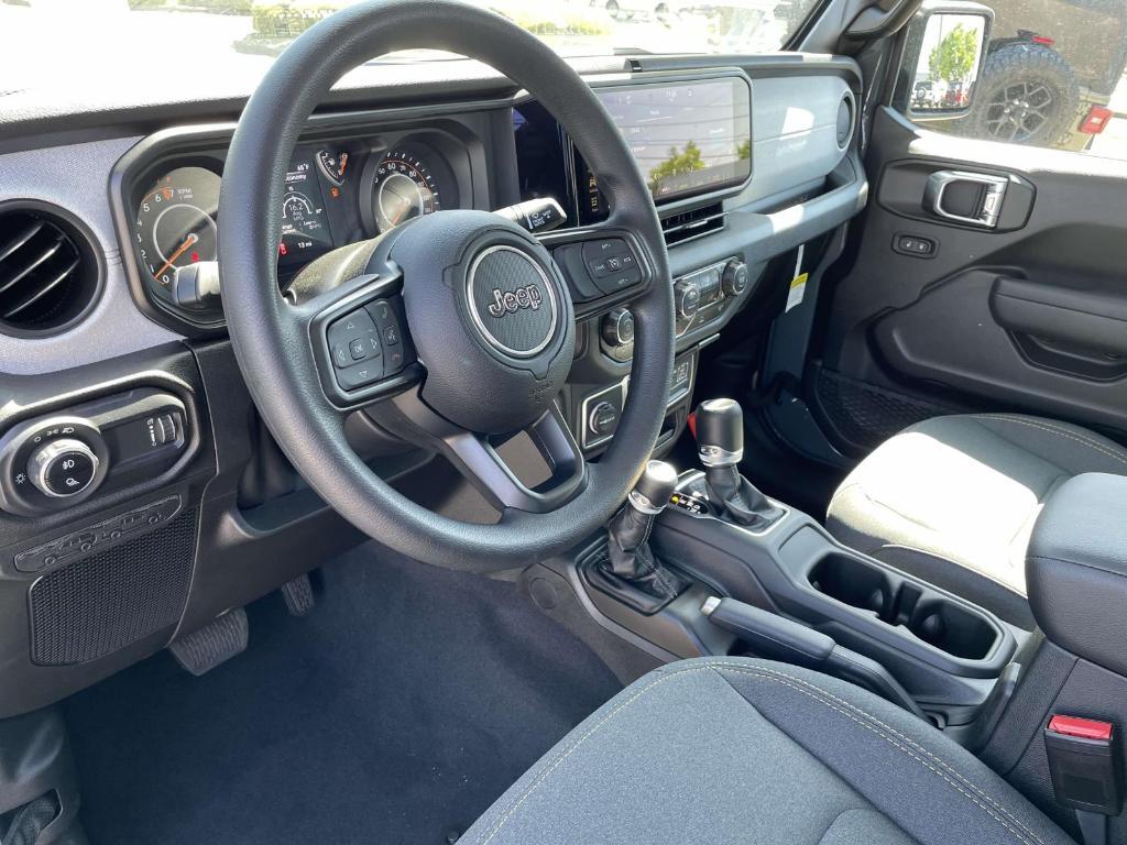 new 2025 Jeep Gladiator car, priced at $40,584