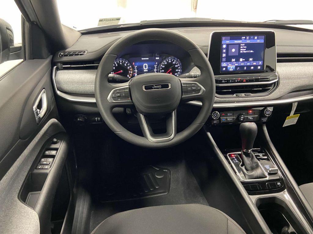 new 2025 Jeep Compass car, priced at $24,999