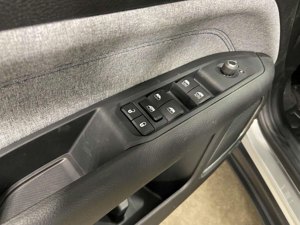 new 2025 Jeep Compass car, priced at $24,999