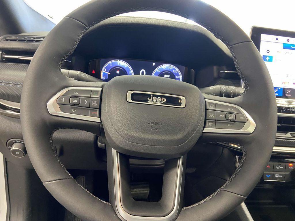 new 2025 Jeep Compass car, priced at $40,015