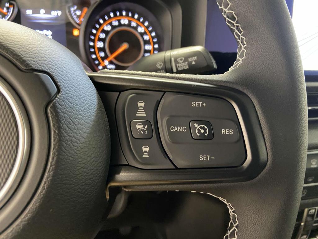 new 2025 Jeep Gladiator car, priced at $44,759