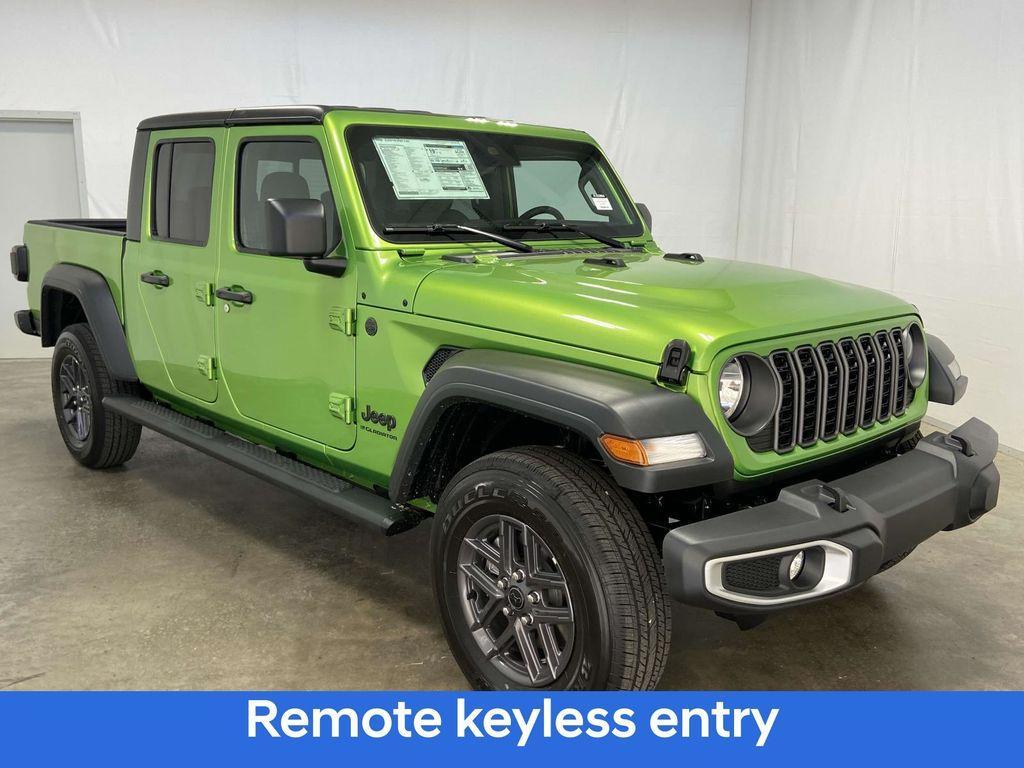 new 2025 Jeep Gladiator car, priced at $44,759