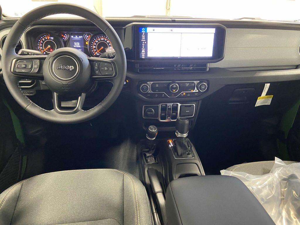 new 2025 Jeep Gladiator car, priced at $44,759
