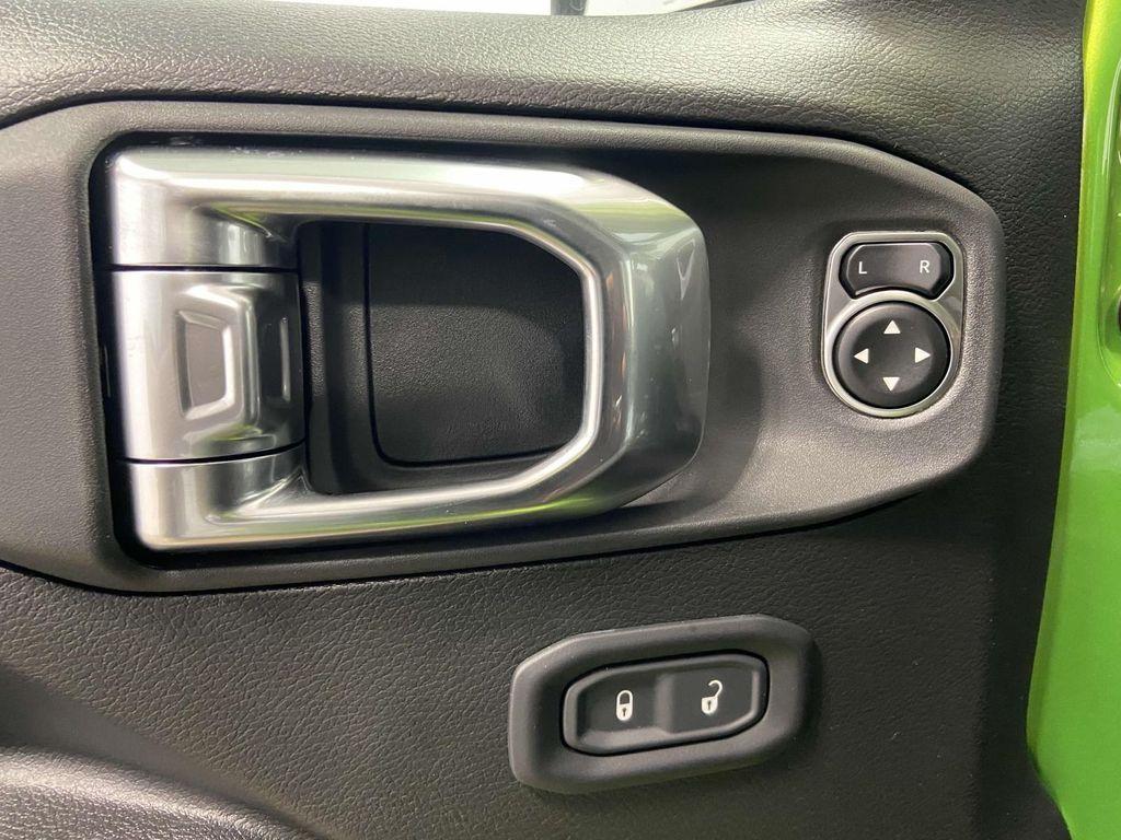 new 2025 Jeep Gladiator car, priced at $44,759