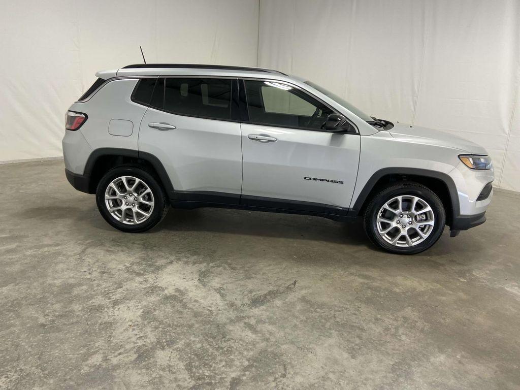 new 2024 Jeep Compass car, priced at $32,356