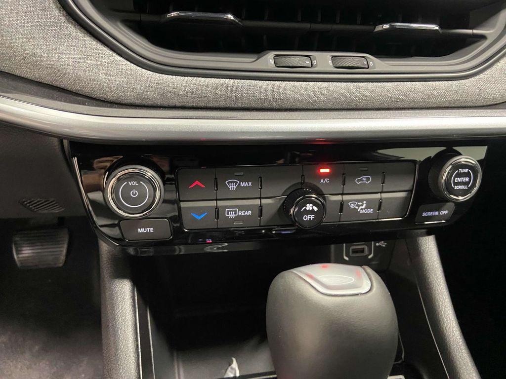 new 2024 Jeep Compass car, priced at $32,356