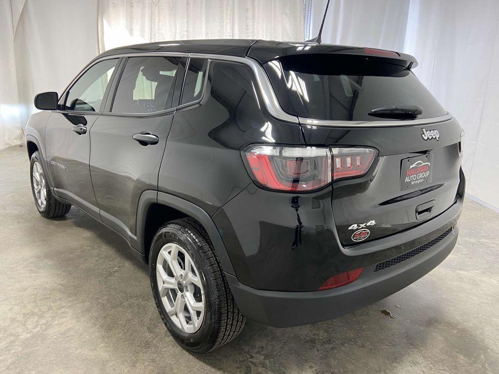 new 2025 Jeep Compass car, priced at $24,999