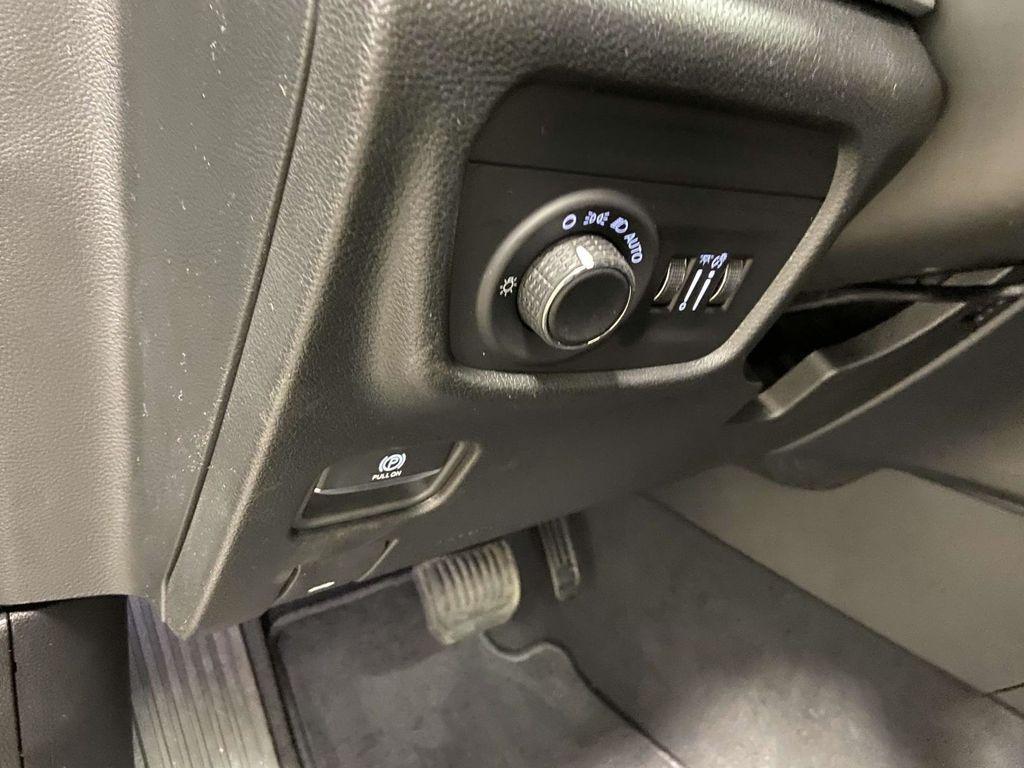 new 2025 Jeep Grand Cherokee L car, priced at $41,230