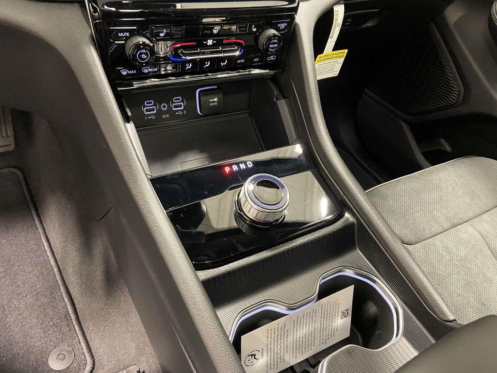 new 2025 Jeep Grand Cherokee L car, priced at $40,230