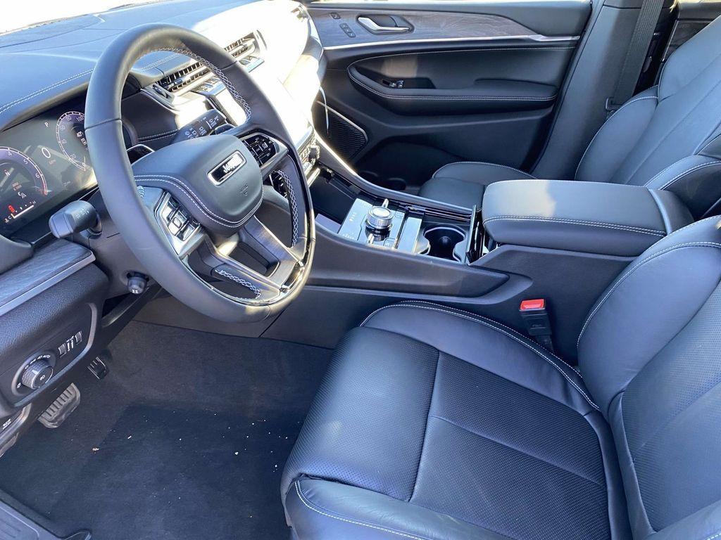 new 2025 Jeep Grand Cherokee L car, priced at $64,888