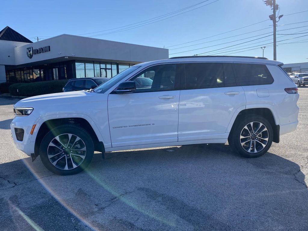 new 2025 Jeep Grand Cherokee L car, priced at $64,888