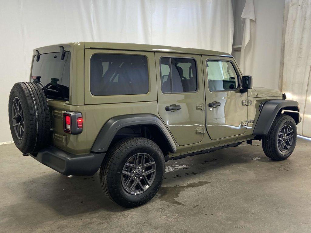 new 2025 Jeep Wrangler car, priced at $46,334
