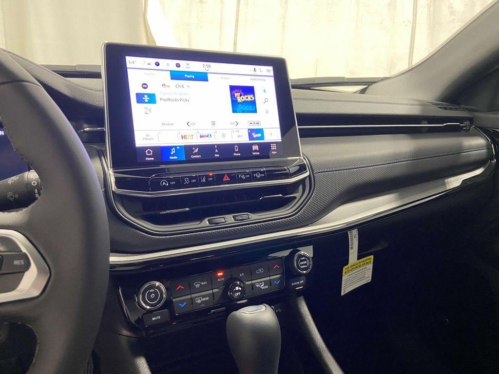 new 2025 Jeep Compass car, priced at $38,863