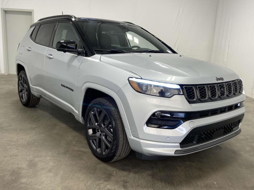 new 2025 Jeep Compass car, priced at $40,563