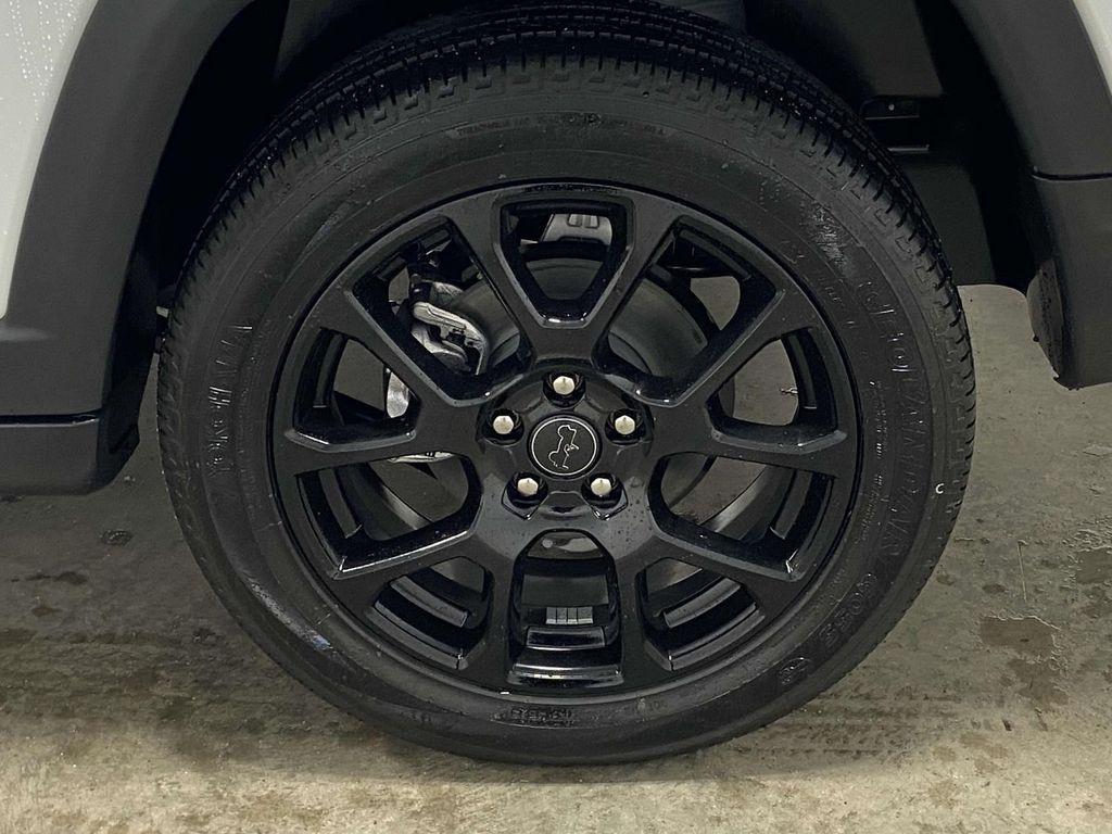 new 2025 Jeep Compass car, priced at $27,863