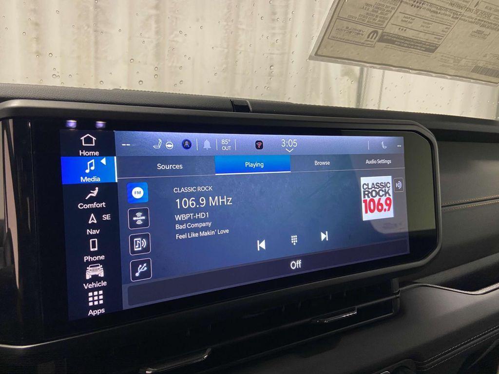 new 2025 Jeep Gladiator car, priced at $54,902