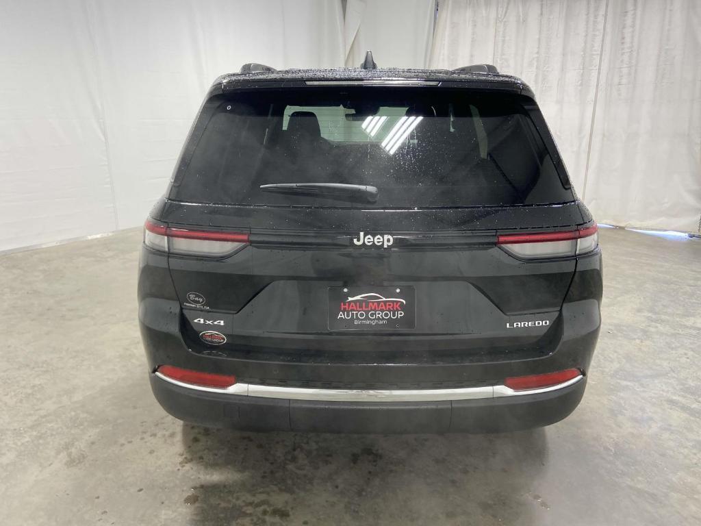 new 2025 Jeep Grand Cherokee car, priced at $39,214