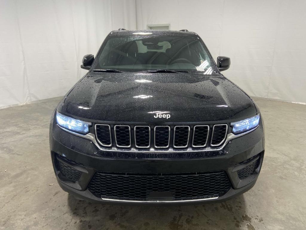 new 2025 Jeep Grand Cherokee car, priced at $39,214
