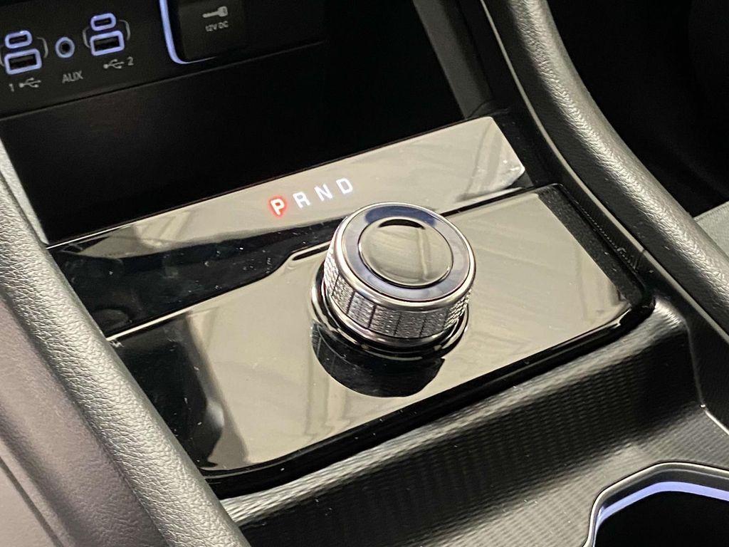 new 2025 Jeep Grand Cherokee car, priced at $38,678