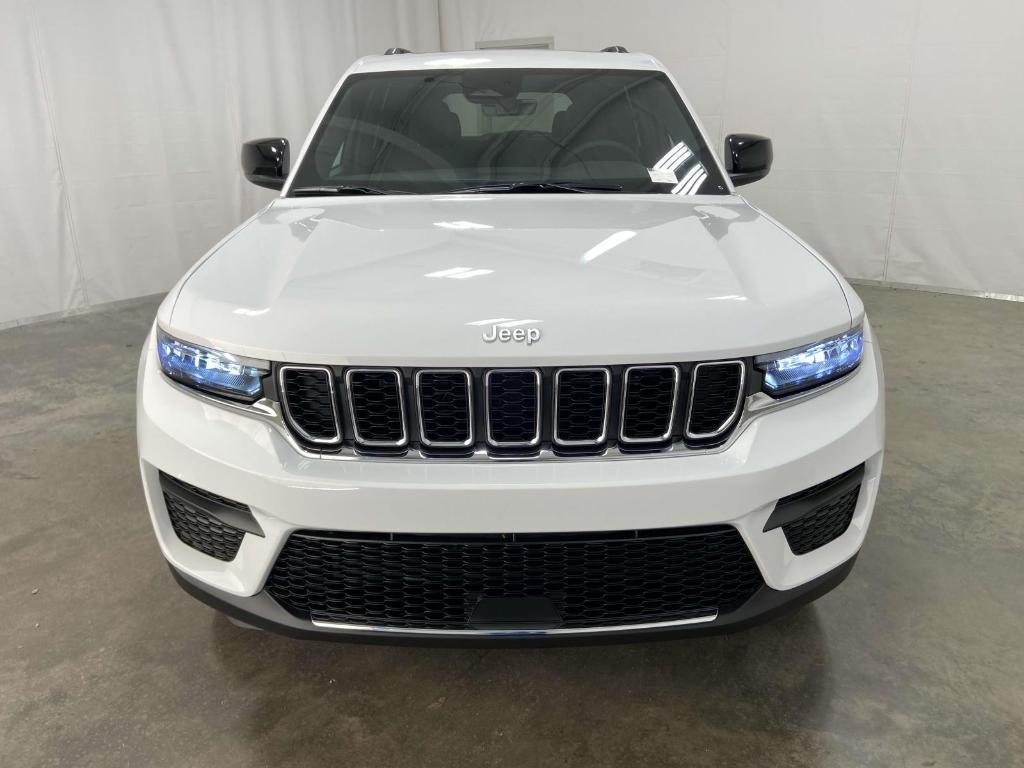 new 2025 Jeep Grand Cherokee car, priced at $36,678