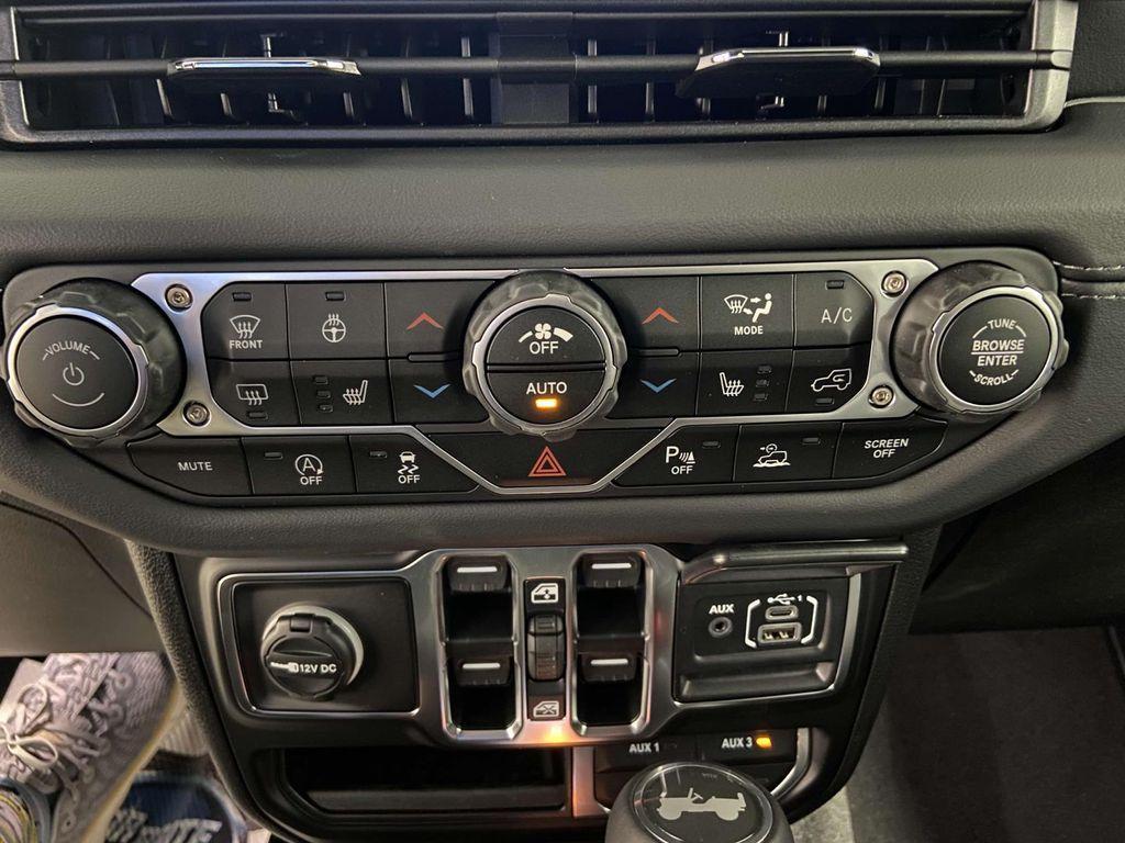 new 2025 Jeep Wrangler car, priced at $55,410