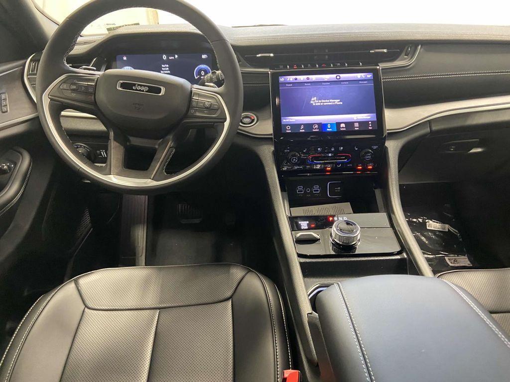 new 2025 Jeep Grand Cherokee L car, priced at $49,937