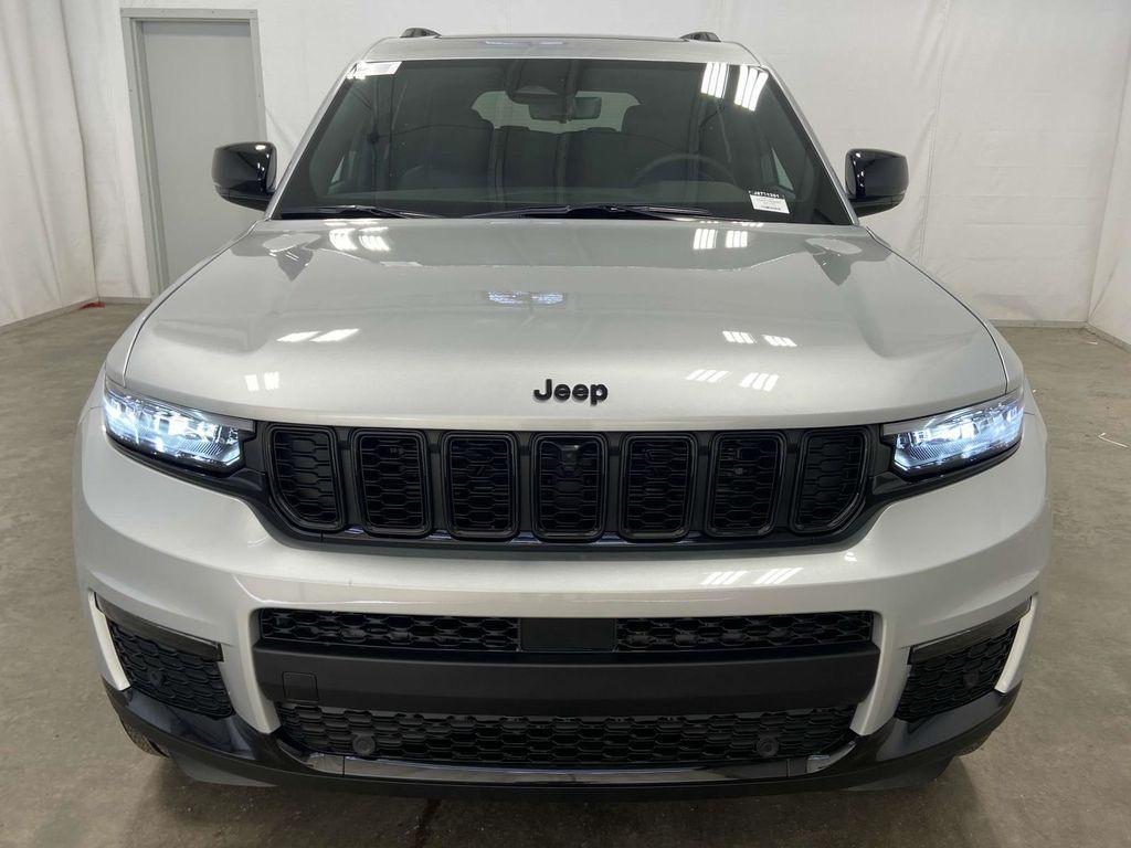 new 2025 Jeep Grand Cherokee L car, priced at $49,937