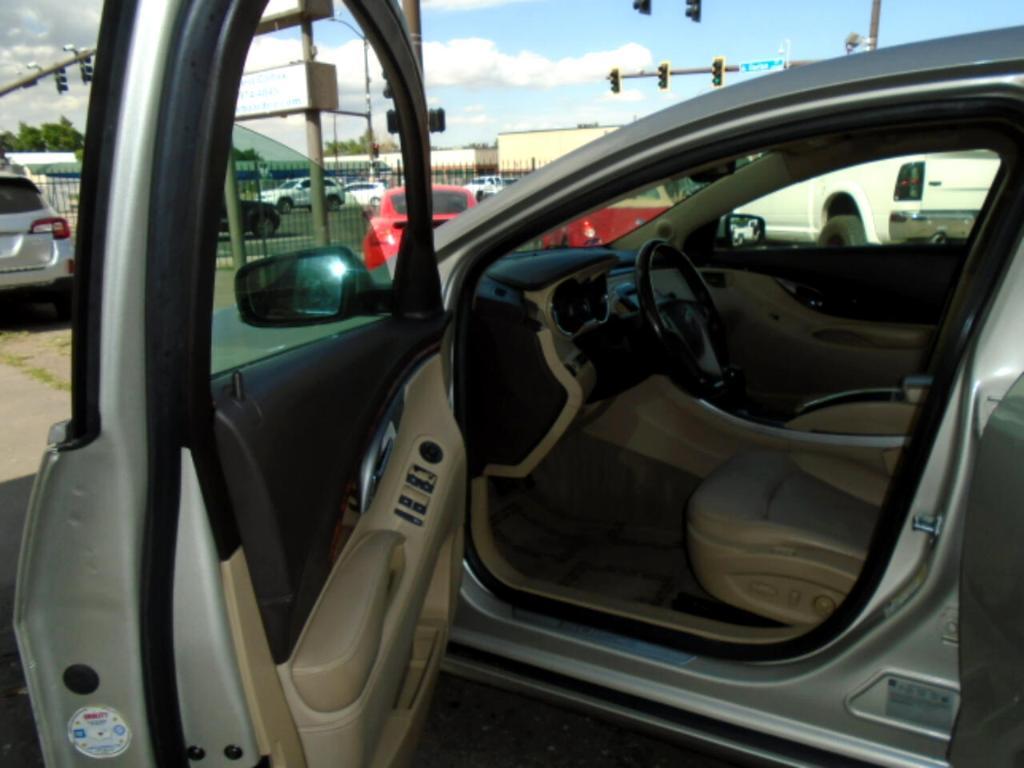 used 2013 Buick LaCrosse car, priced at $8,860