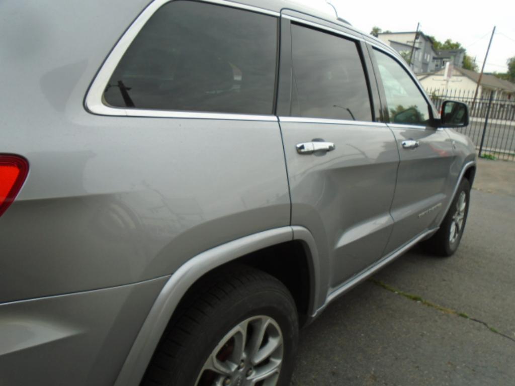 used 2015 Jeep Grand Cherokee car, priced at $14,980
