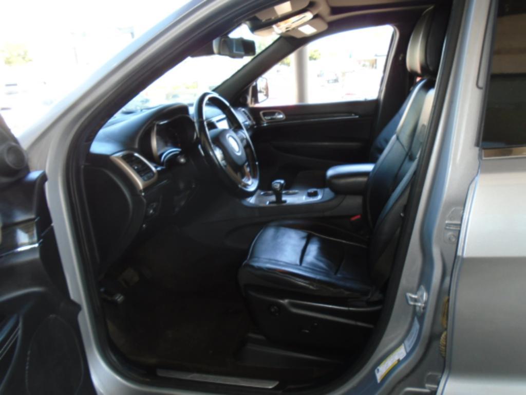 used 2015 Jeep Grand Cherokee car, priced at $14,980