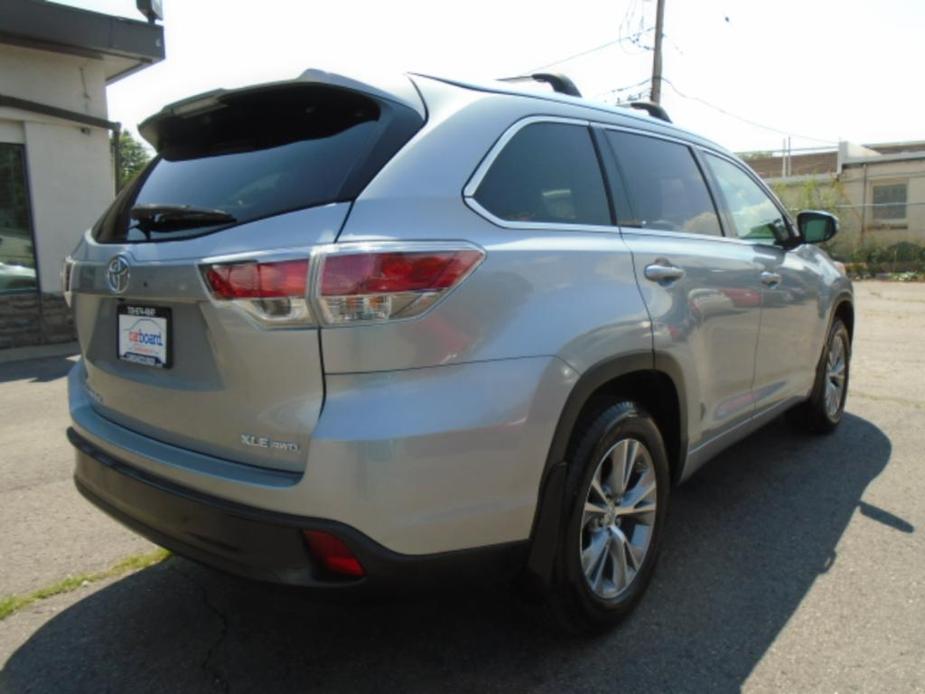 used 2014 Toyota Highlander car, priced at $19,491