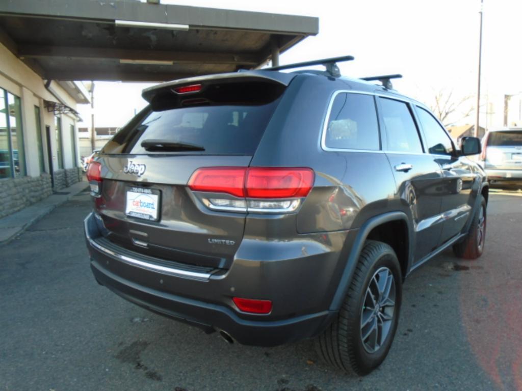 used 2017 Jeep Grand Cherokee car, priced at $15,992