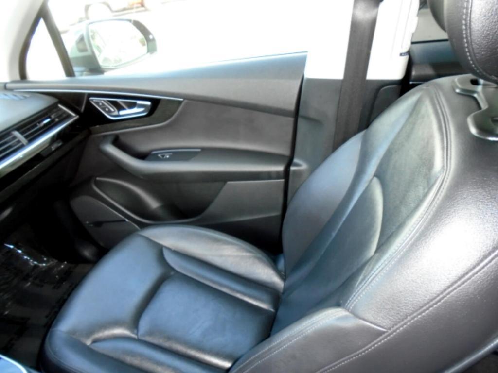 used 2017 Audi Q7 car, priced at $18,997