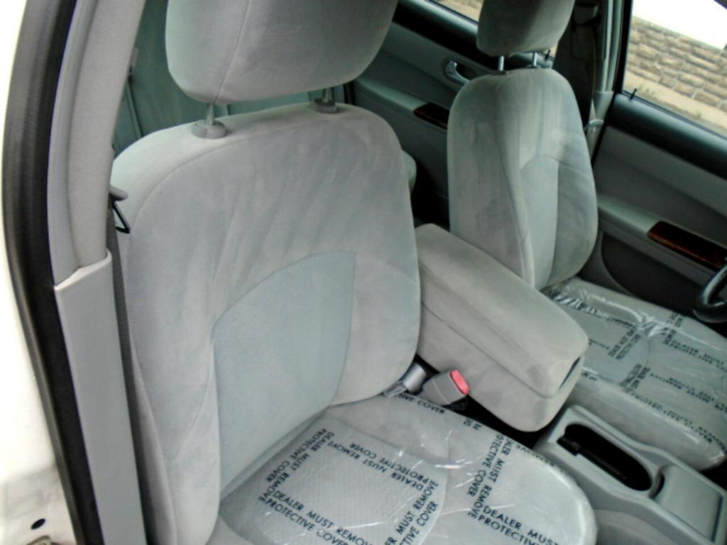 used 2007 Buick LaCrosse car, priced at $5,997