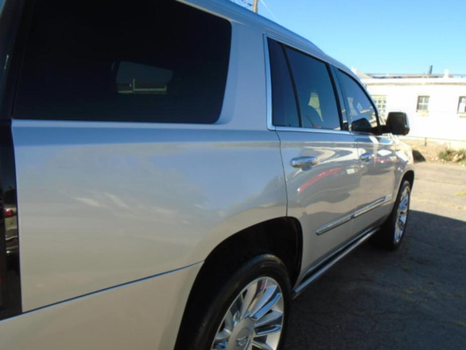 used 2017 Cadillac Escalade car, priced at $27,997