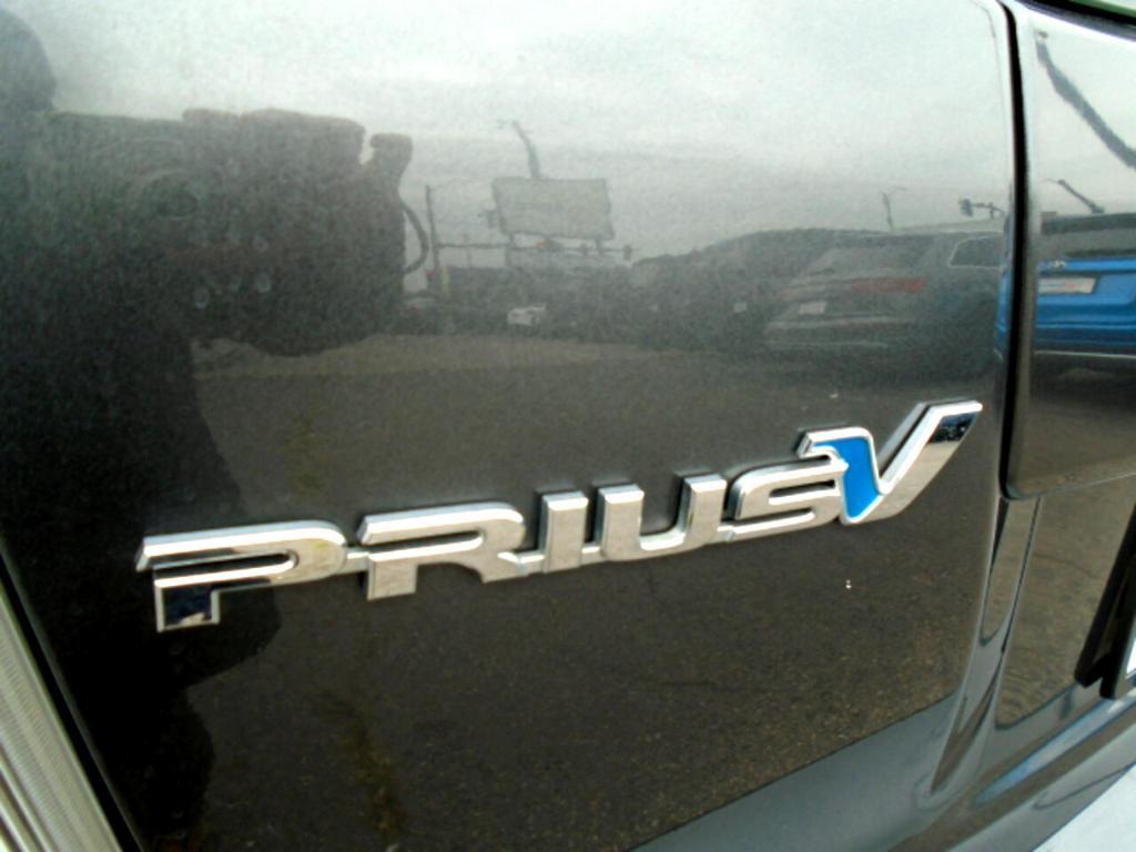 used 2014 Toyota Prius v car, priced at $13,990