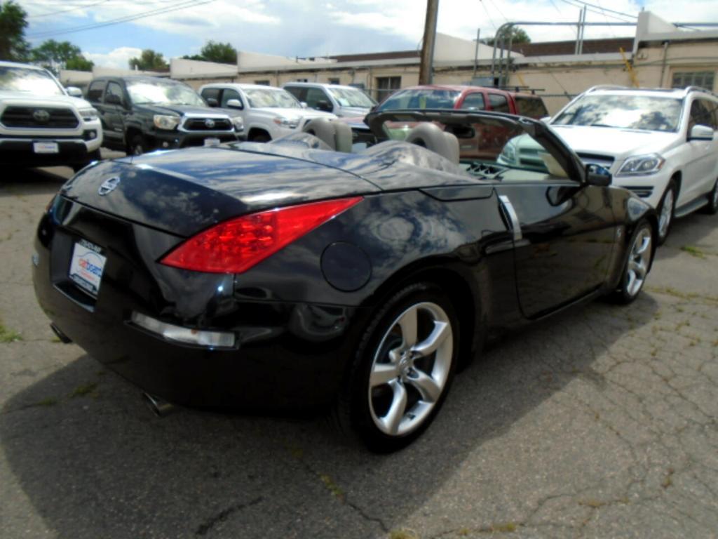 used 2007 Nissan 350Z car, priced at $13,997