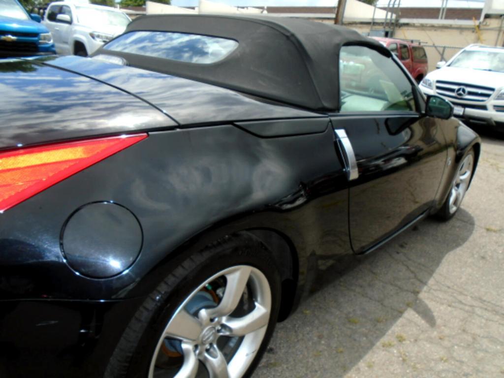 used 2007 Nissan 350Z car, priced at $13,997