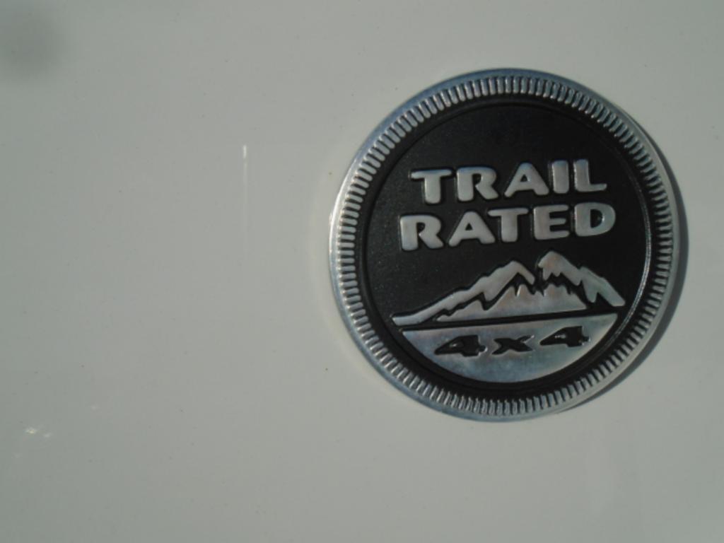 used 2013 Jeep Grand Cherokee car, priced at $14,497