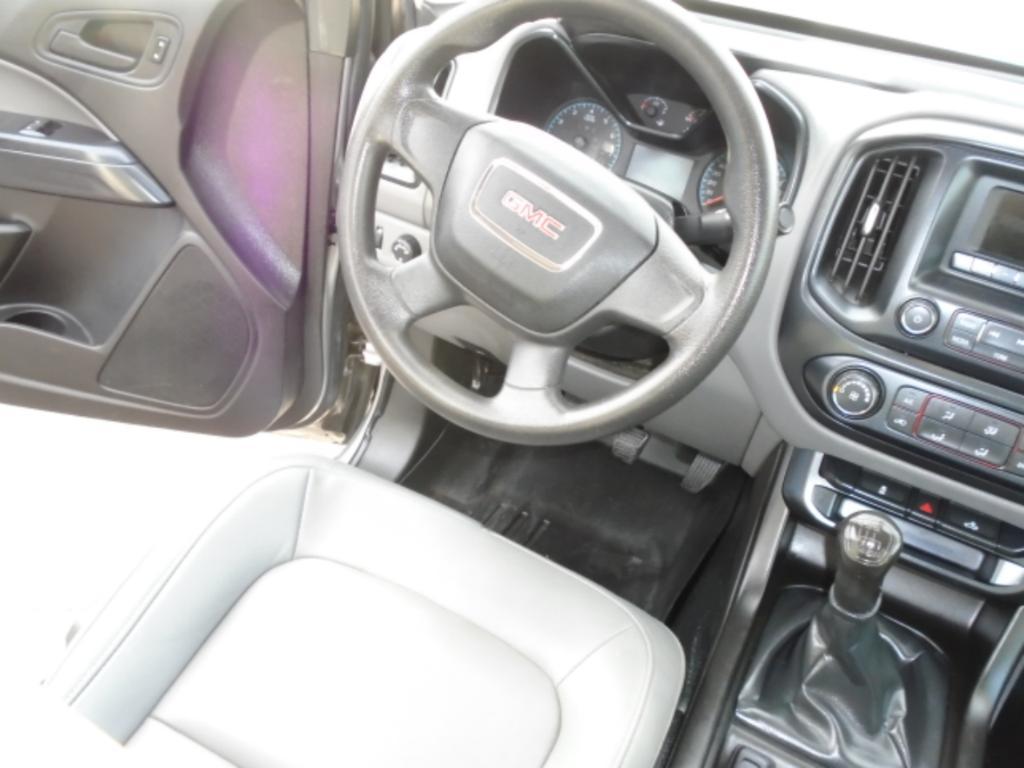 used 2015 GMC Canyon car, priced at $10,997