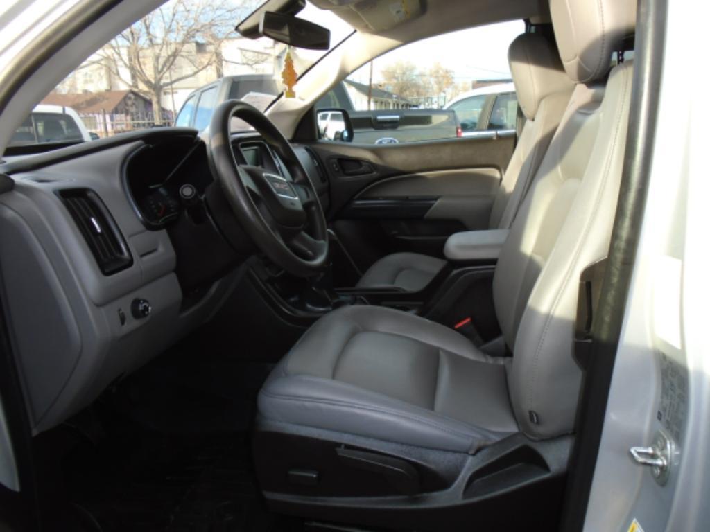 used 2015 GMC Canyon car, priced at $10,997