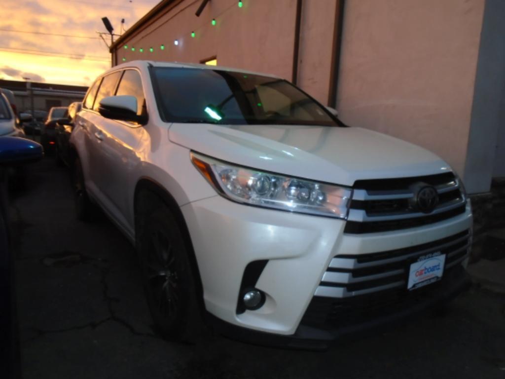 used 2017 Toyota Highlander car, priced at $20,997