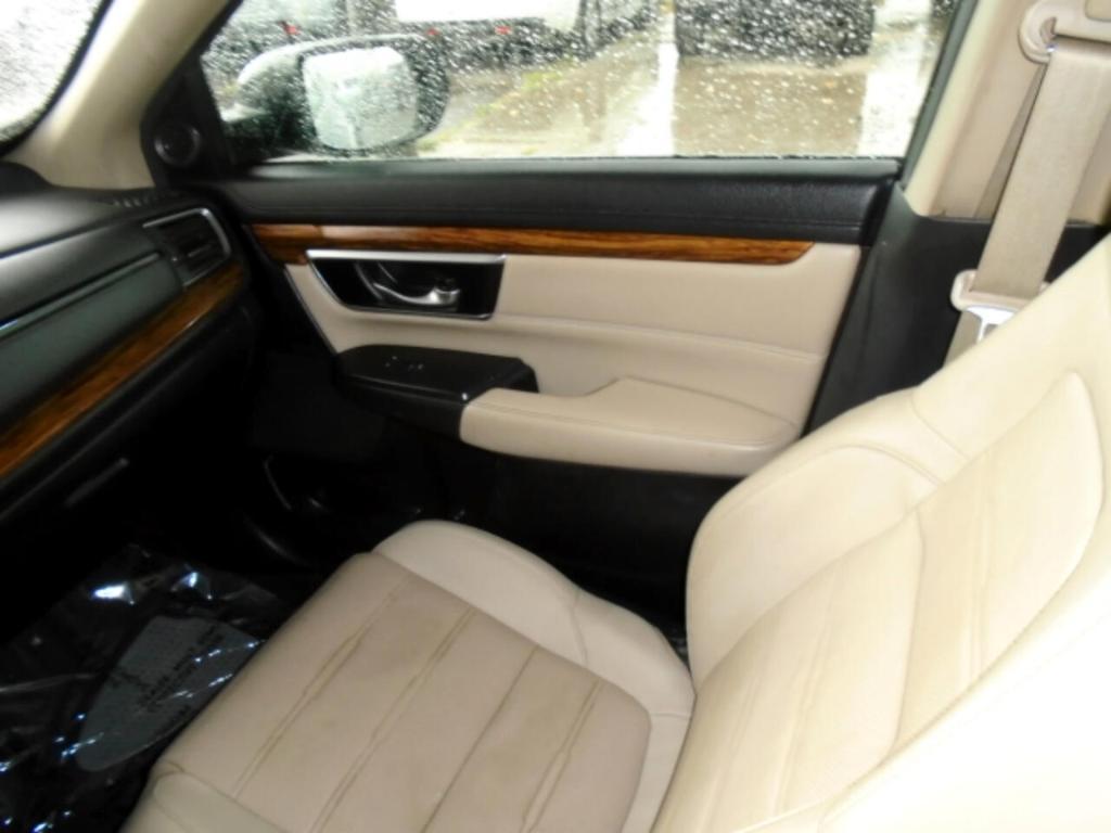 used 2017 Honda CR-V car, priced at $15,497