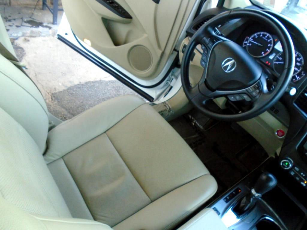 used 2015 Acura RDX car, priced at $19,997